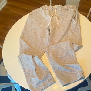 Women’s lululemon pants